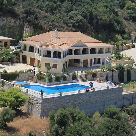 Villa Akros And Suites Keri 외부 사진