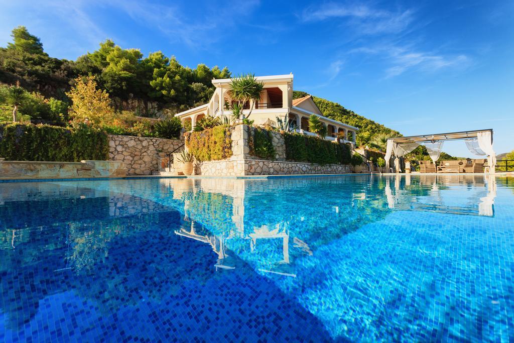 Villa Akros And Suites Keri 외부 사진